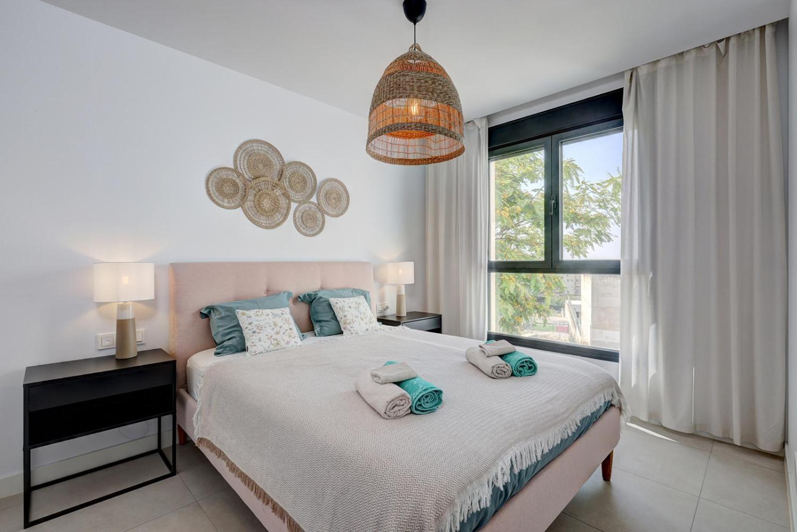 Estepona Place - Spacious Family City Apartment Exterior photo